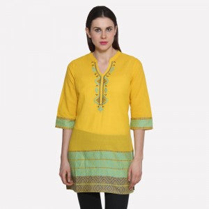 Yellow Mandarin Neck 3/4 Sleeve Printed kurta