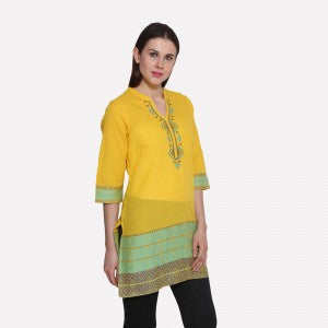 Yellow Mandarin Neck 3/4 Sleeve Printed kurta