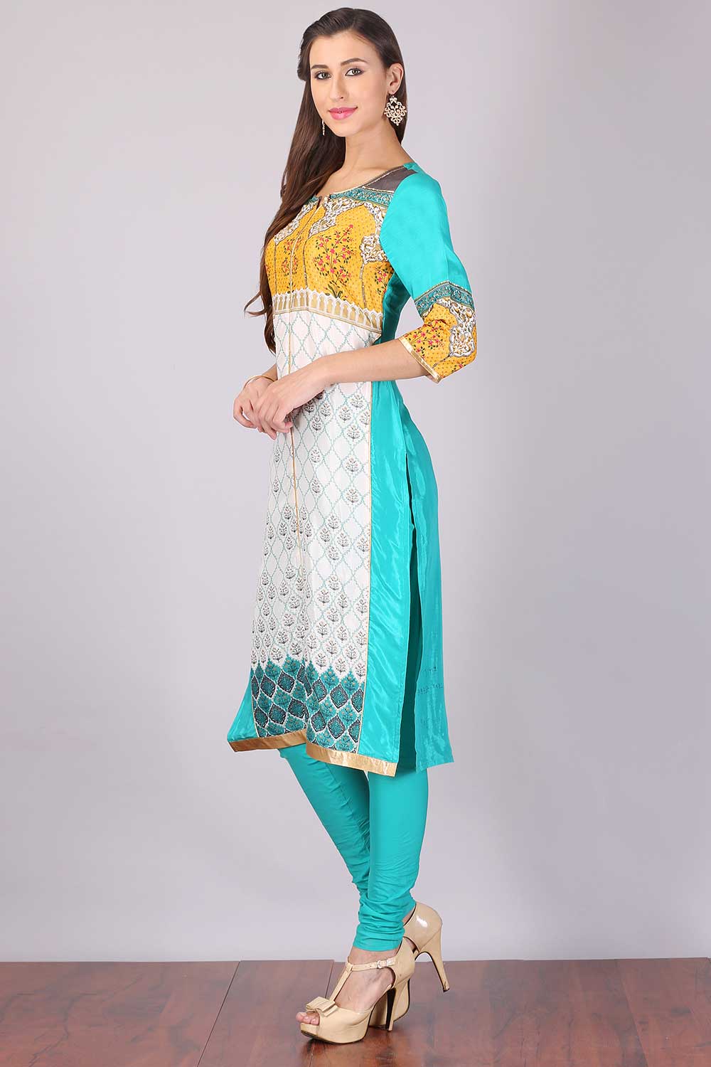 Teal Printed 3/4 Sleeve kurta Set With Dupatta &amp; Churidar