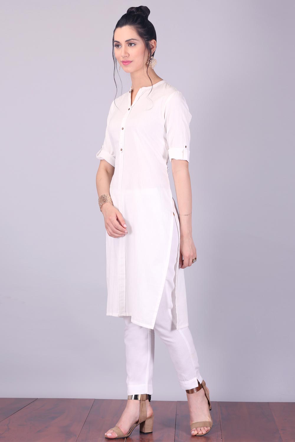 White 3/4 Sleeve Band Collar kurta