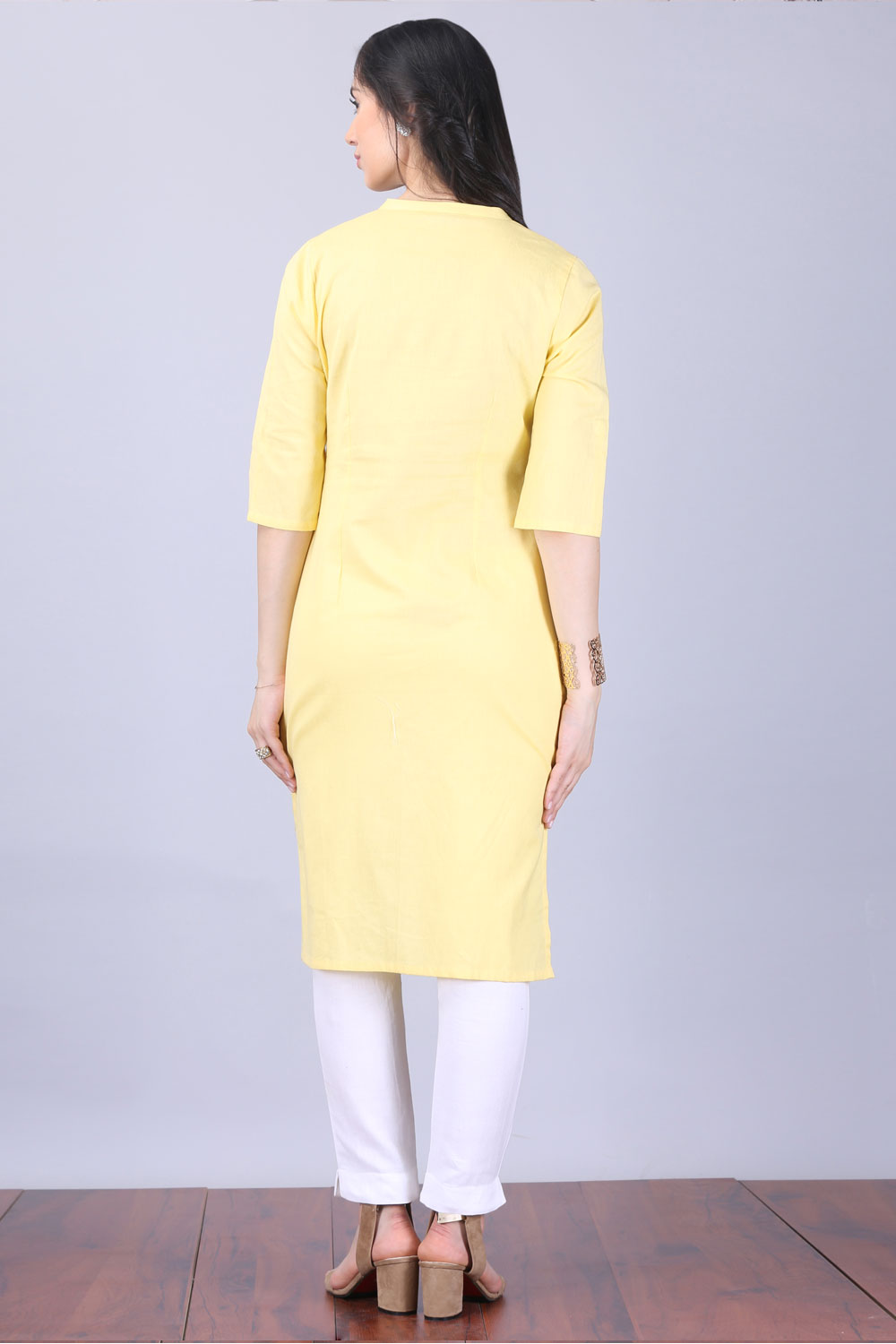 Yellow Mandarin Neck 3/4 Sleeve kurta