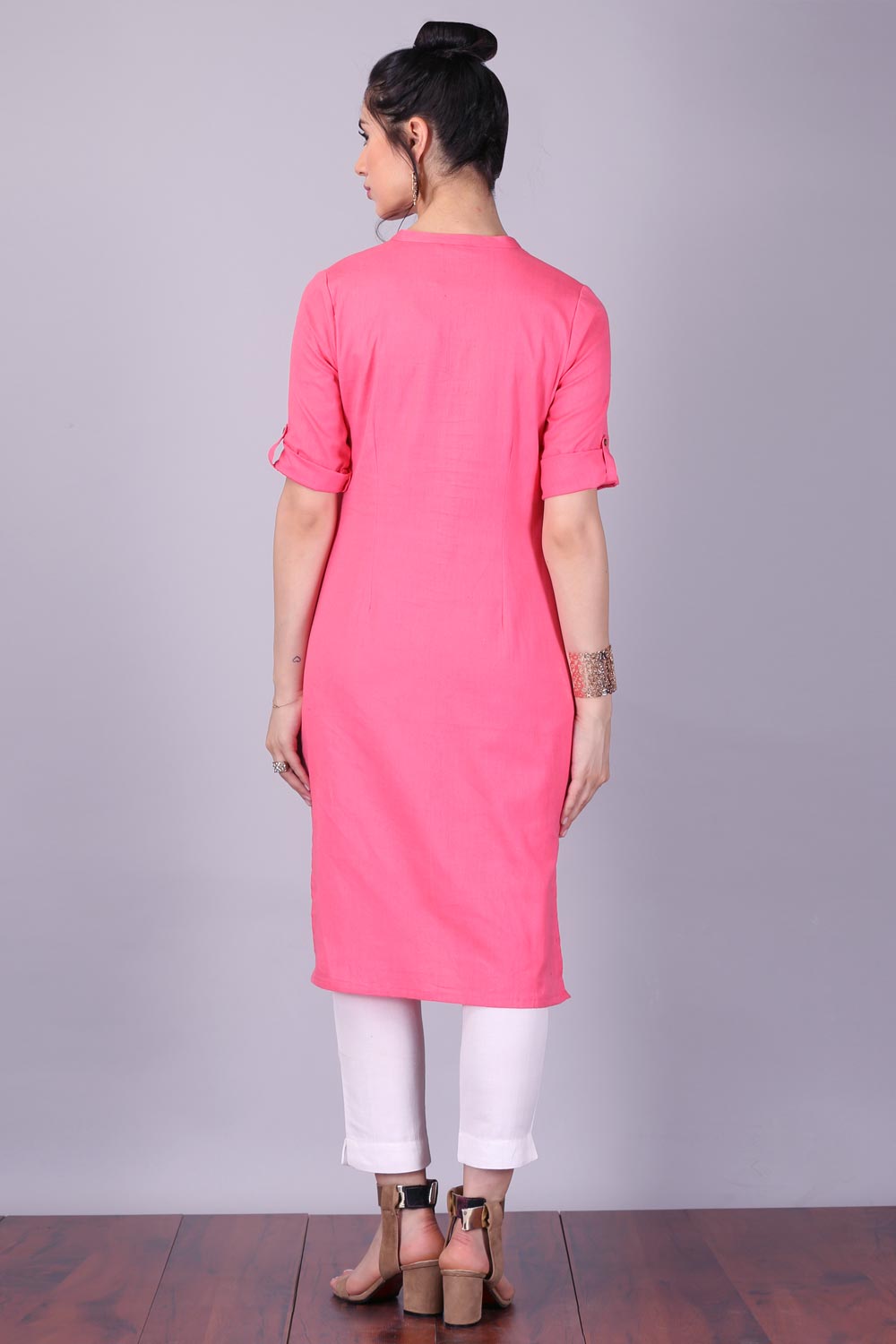 Pink 3/4 Sleeve Band Collar kurta