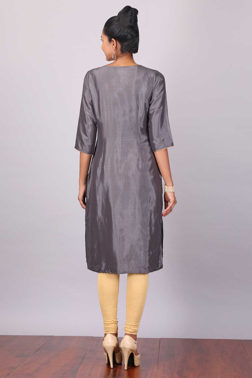 Grey &amp; Pink Printed Round Neck kurta