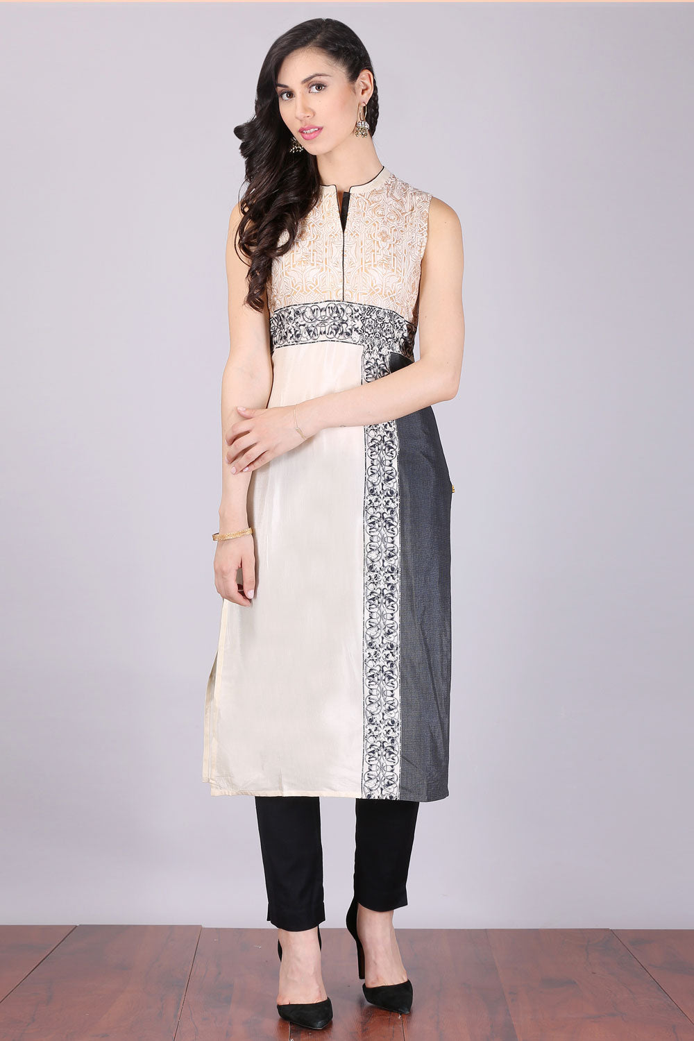 Multicolor Sleeveless Printed kurta