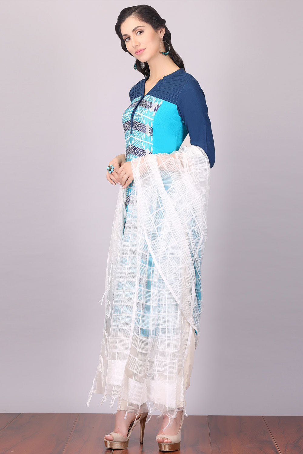 Blue Mandarin Neck 3/4 Sleeve kurta