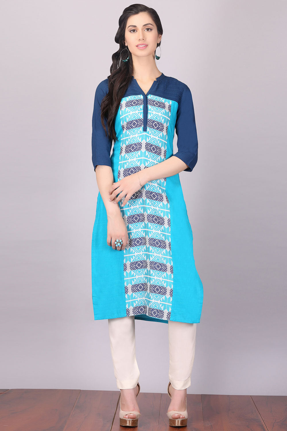 Blue Mandarin Neck 3/4 Sleeve kurta