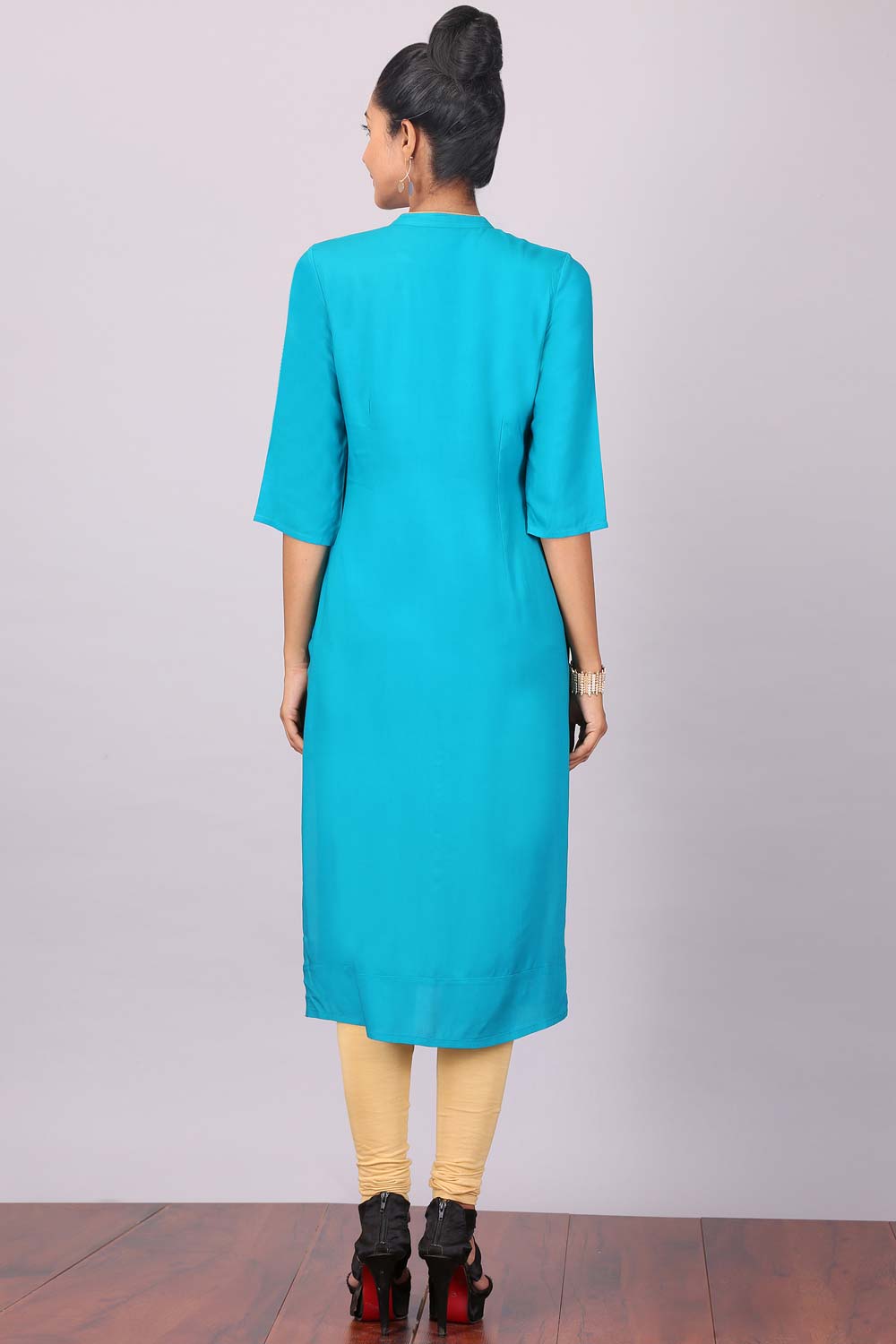 Blue Printed Mandarin Neck kurta