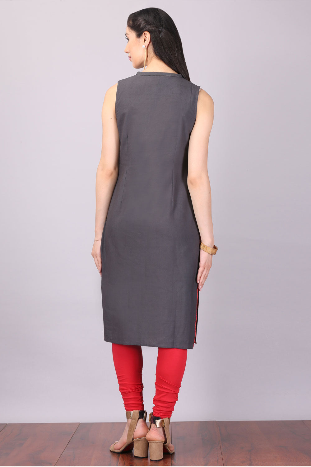 Grey Solid Sleeveless kurta