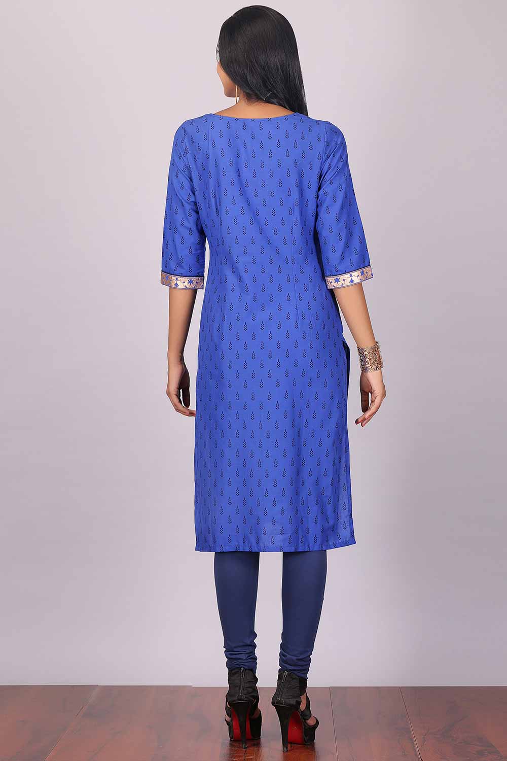 Blue Square Neck Floral Print kurta