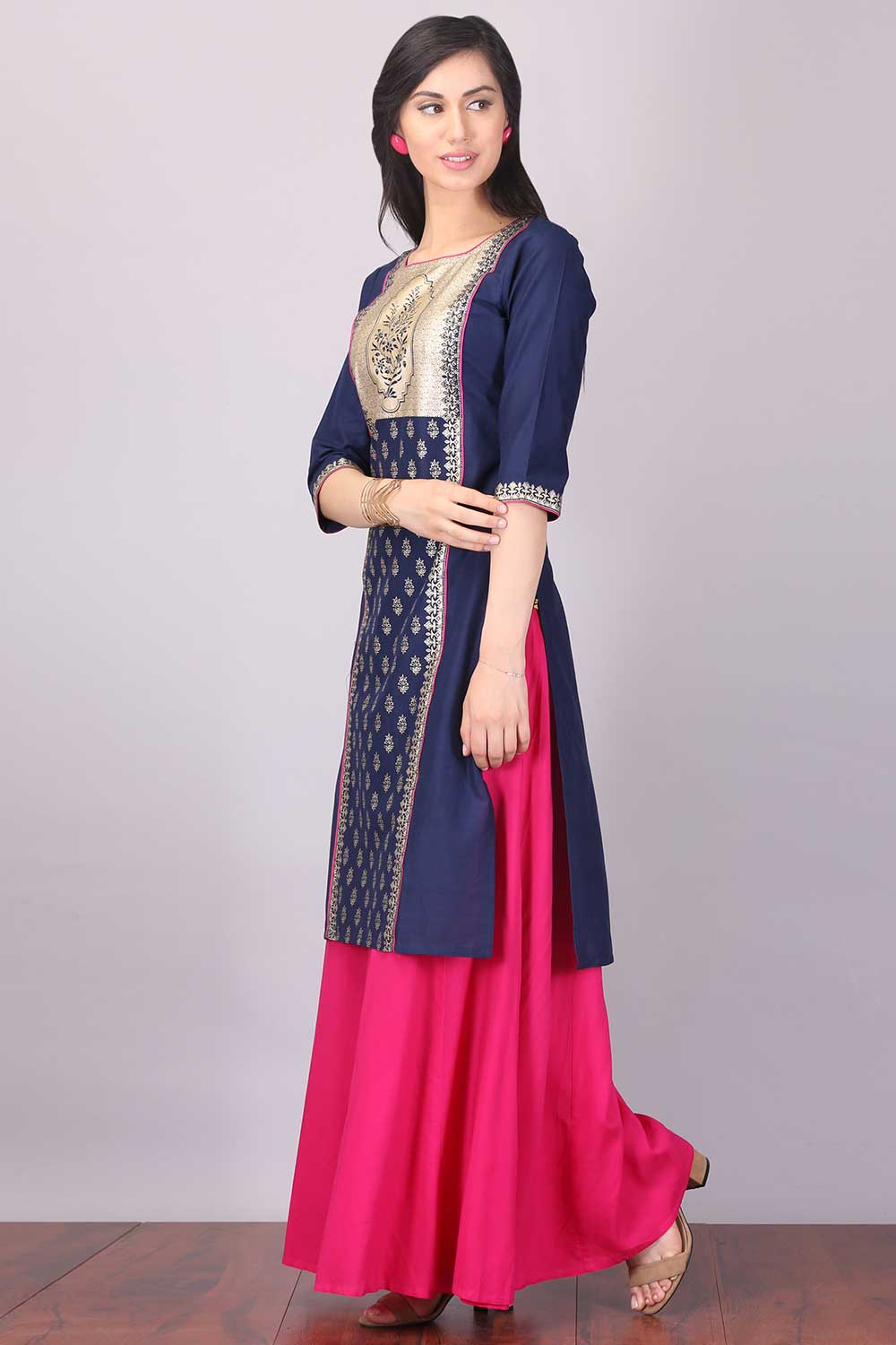 Navy Blue Square Neck Printed kurta