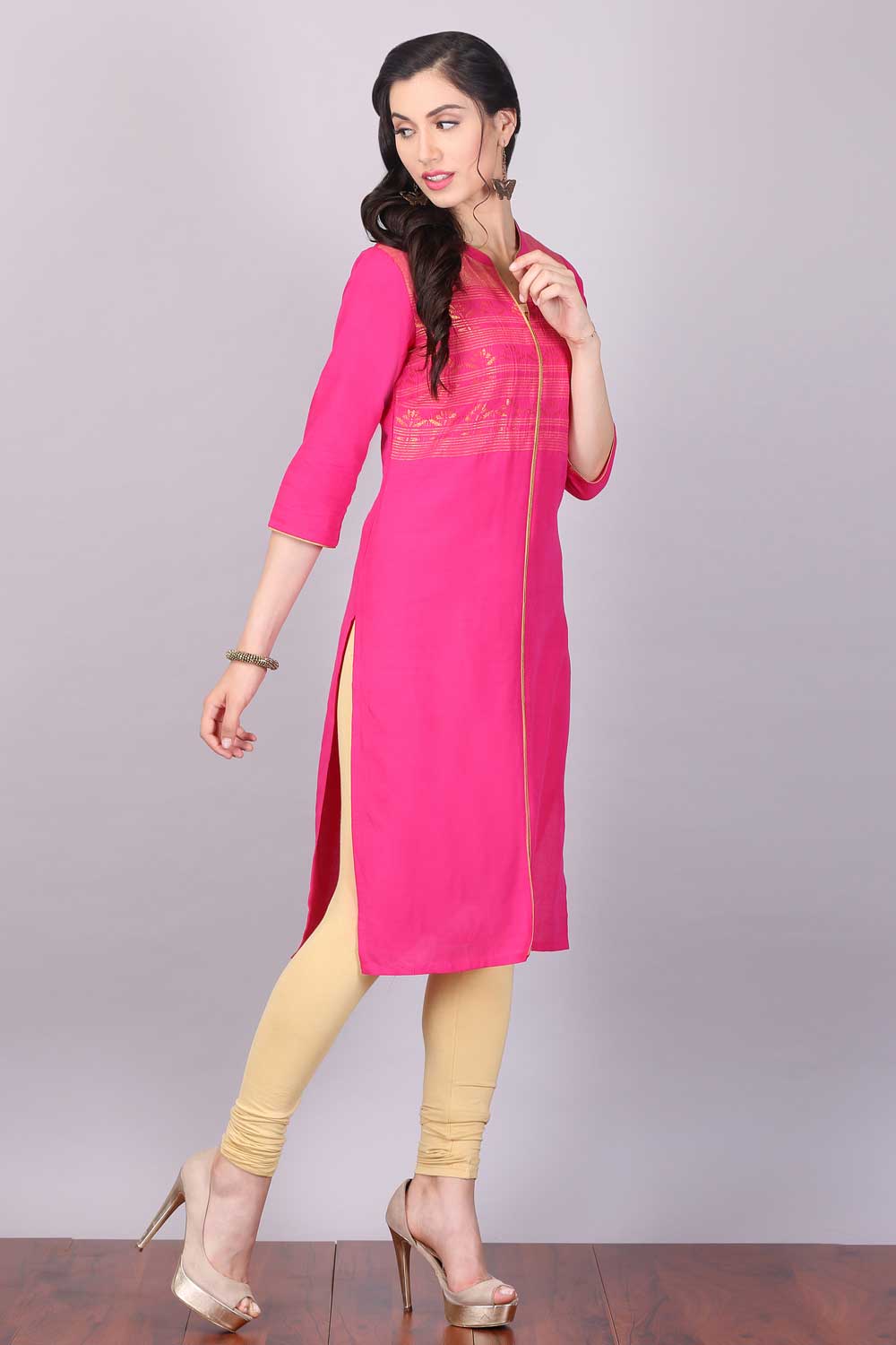 Pink Printed Mandarin Neck kurta