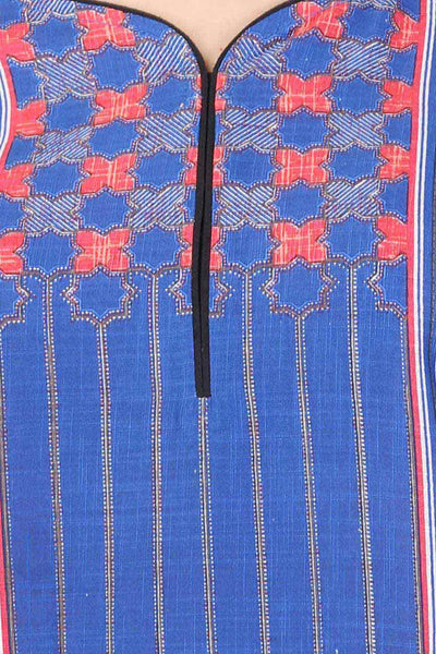 White & Blue Printed Sweetheart Neck kurta