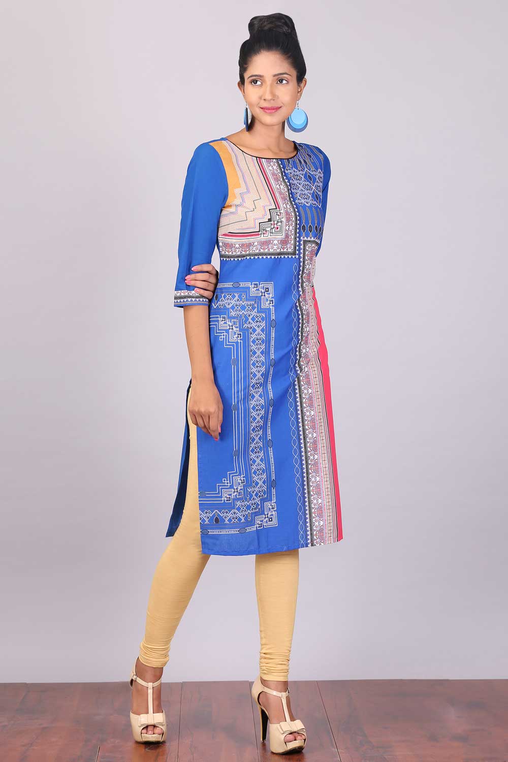 Blue Printed Round Neck kurta