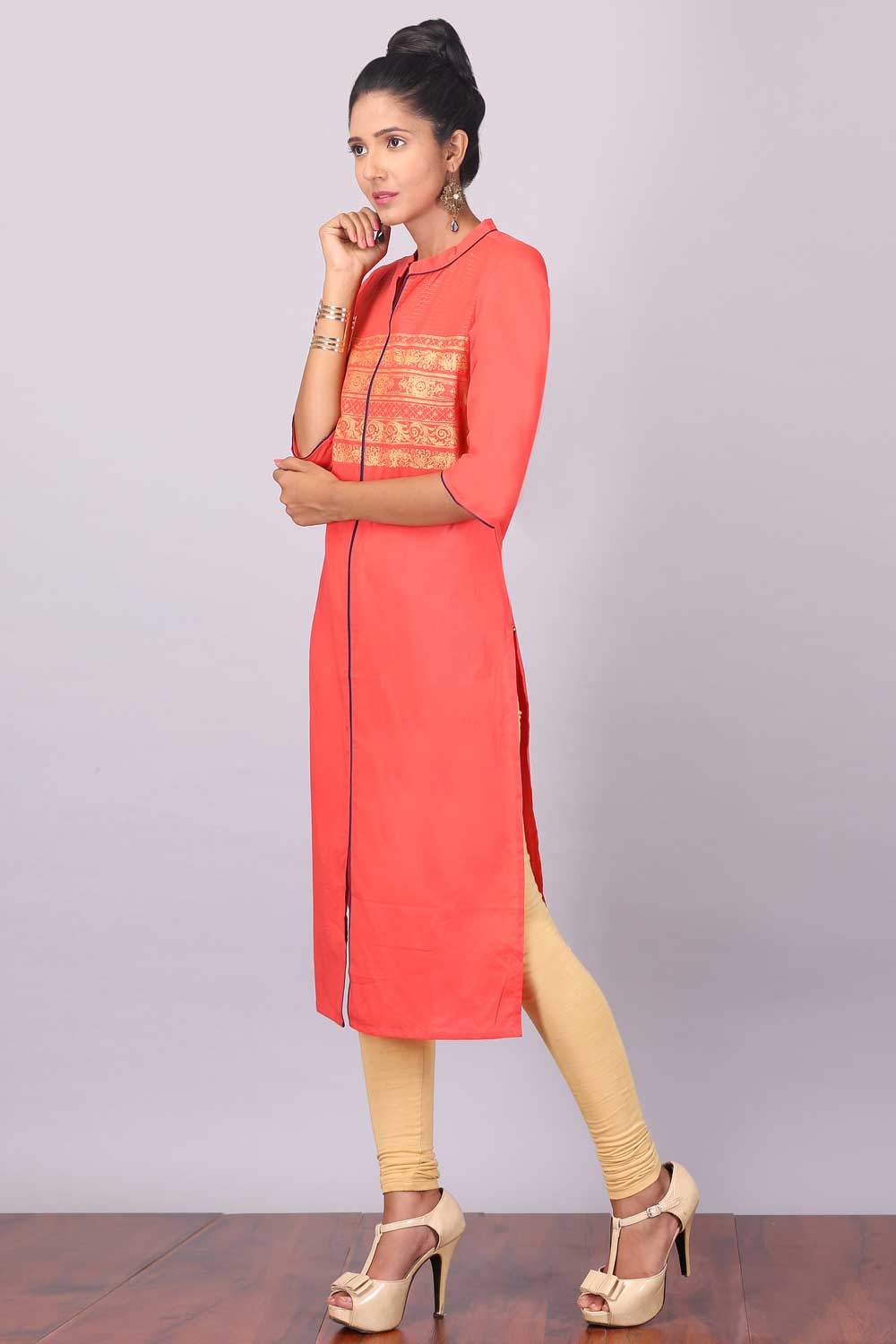 Peach Printed Mandarin Neck kurta