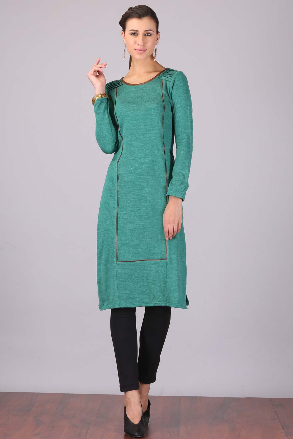 Green Round Neck Winter kurta