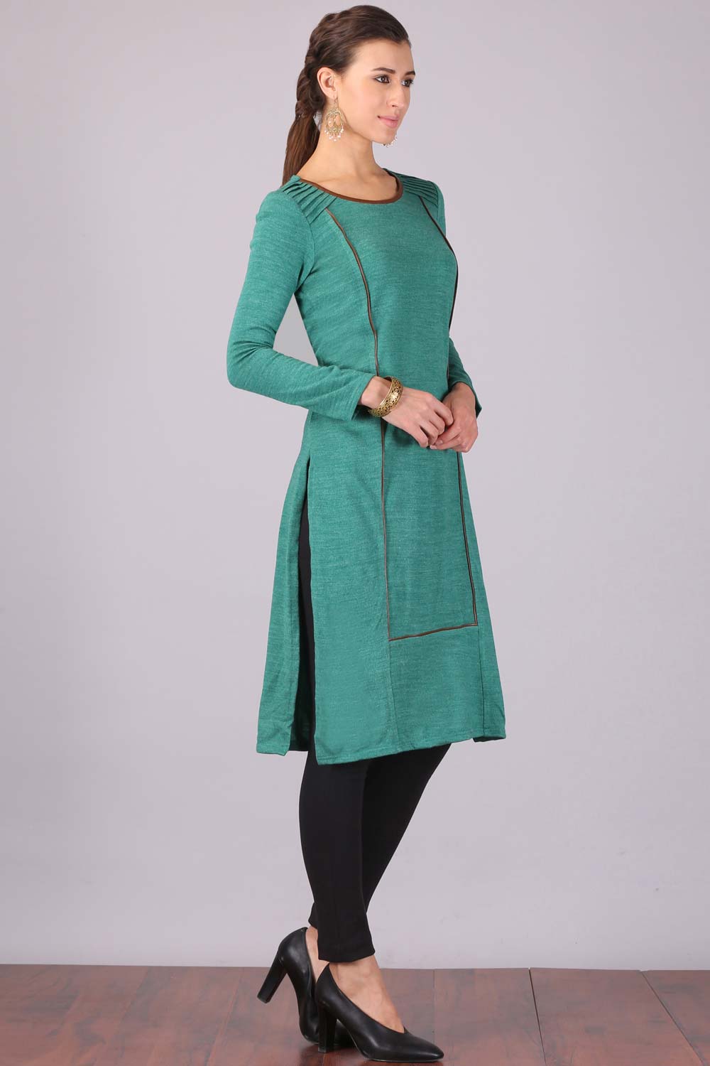 Green Round Neck Winter kurta