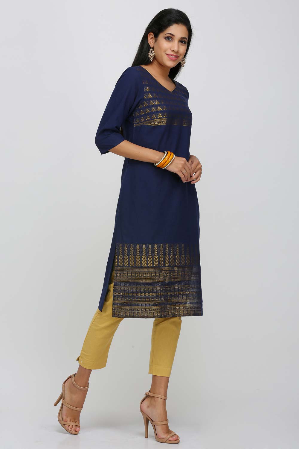 Blue Printed V Neck kurta