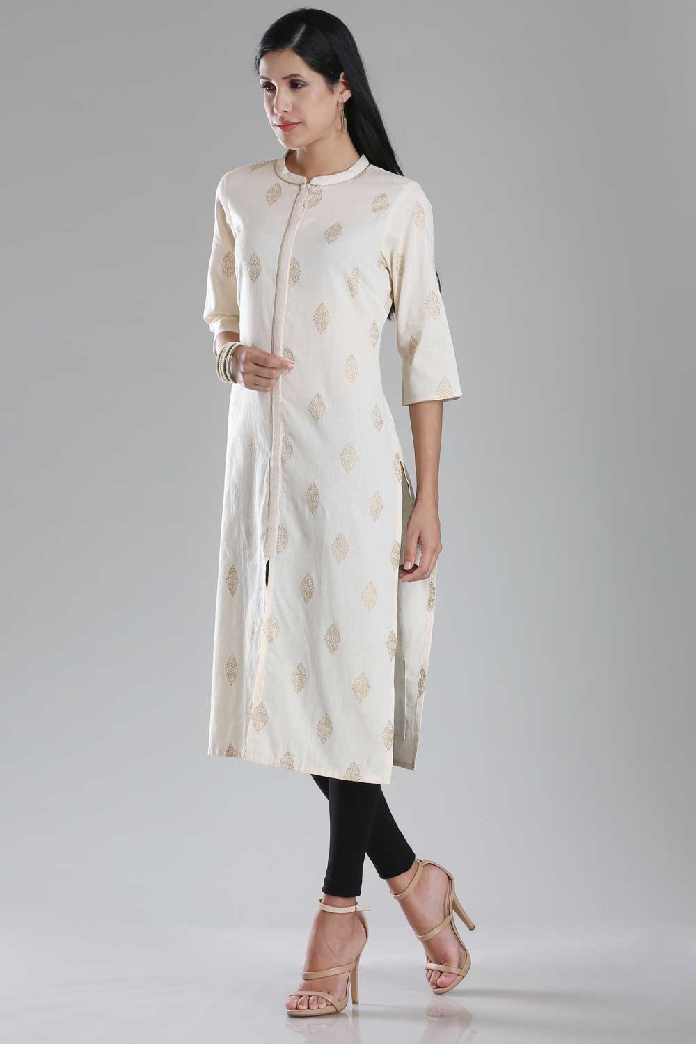 White Printed Mandarin Neck kurta