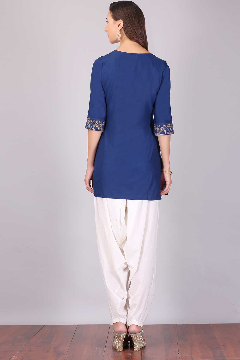 Blue Round Neck 3/4 Sleeve kurta