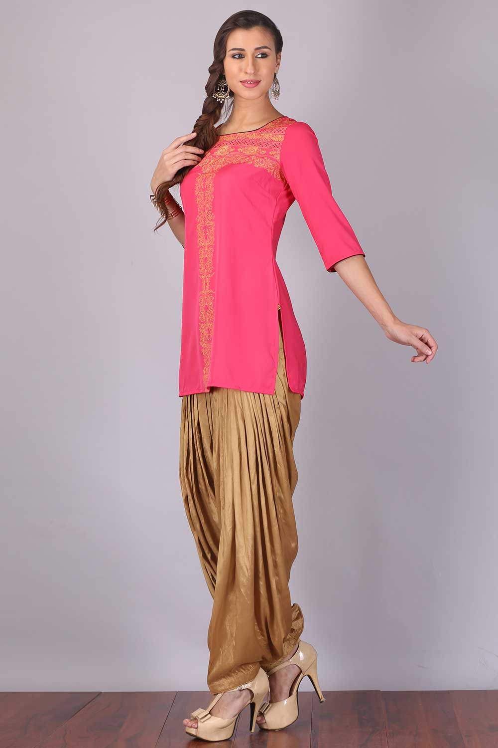 Pink Square Neck Printed kurta