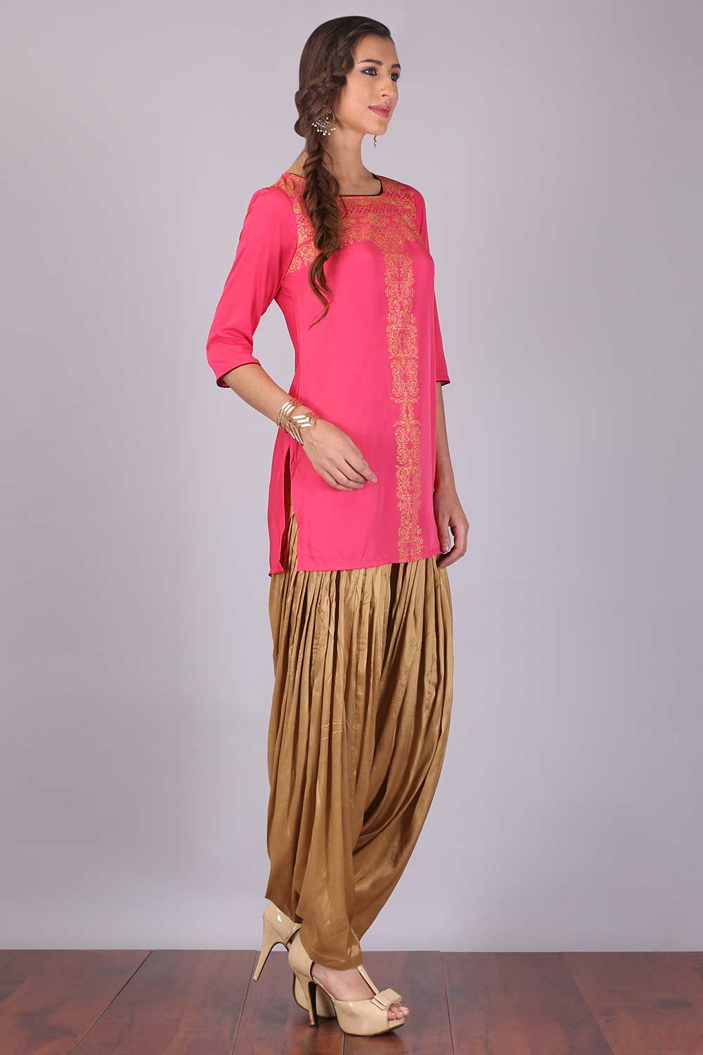 Pink Square Neck Printed kurta
