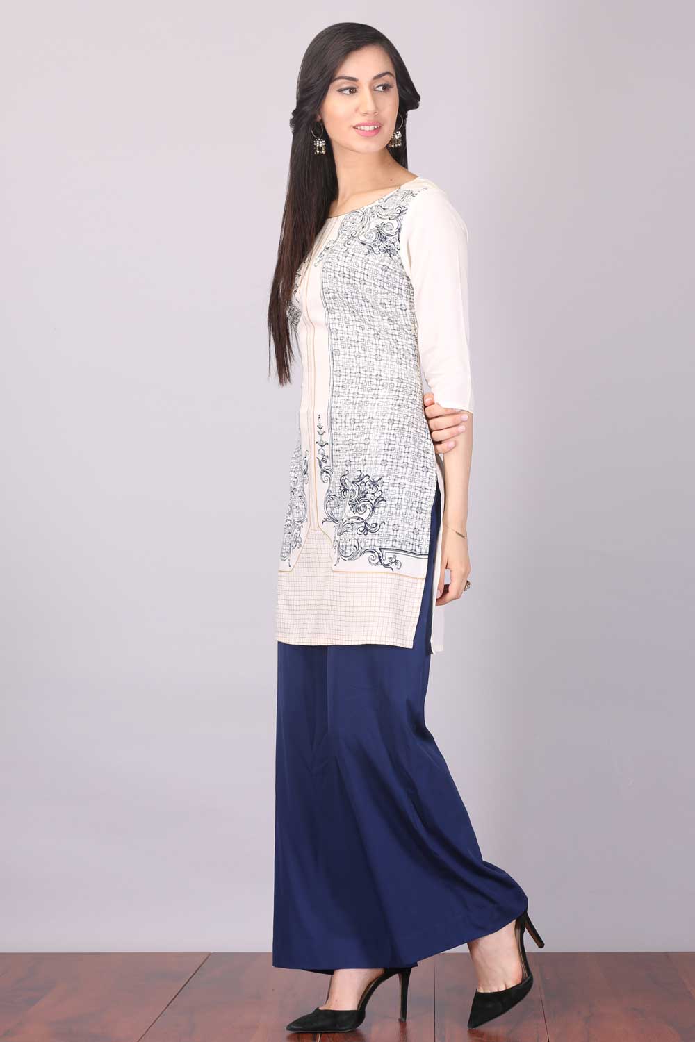 White Printed Round Neck kurta