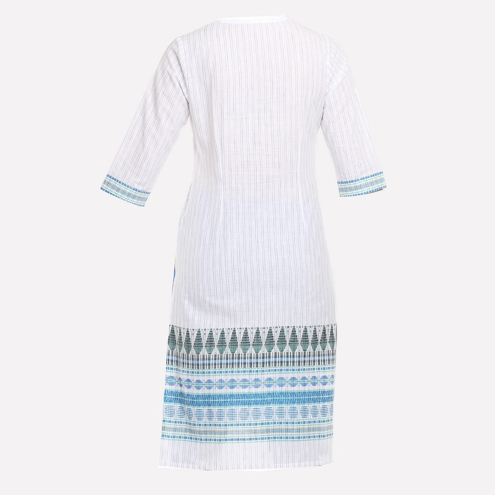 White &amp; Blue Mandarin Neck Printed kurta