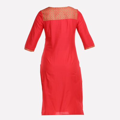 Red & Gold-Toned Printed 3/4 Sleeve kurta