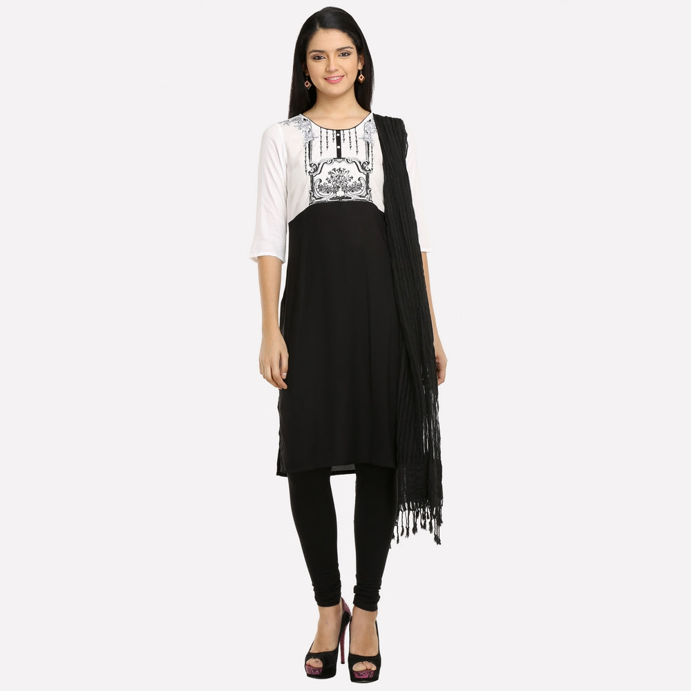 Black &amp; White Colorblocked 3/4 Sleeve kurta