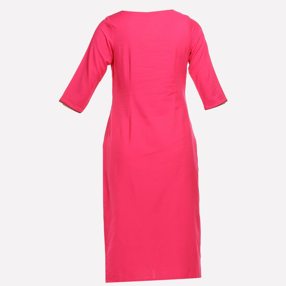 Pink Printed Round Neck 3/4 Sleeves kurta