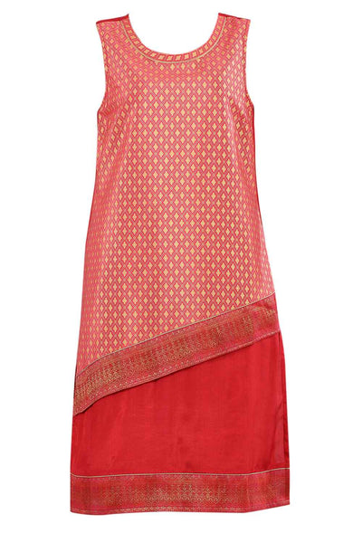 Red kurta
