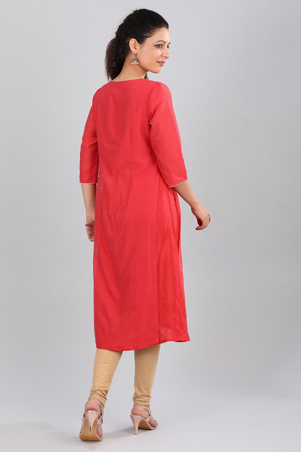 Red kurta