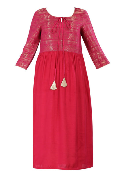 Pink Round Neck Embellished kurta