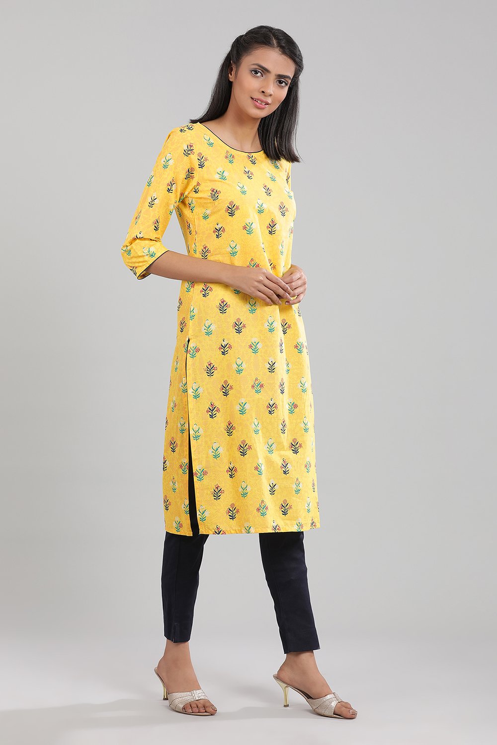 Yellow Round Neck Printed kurta