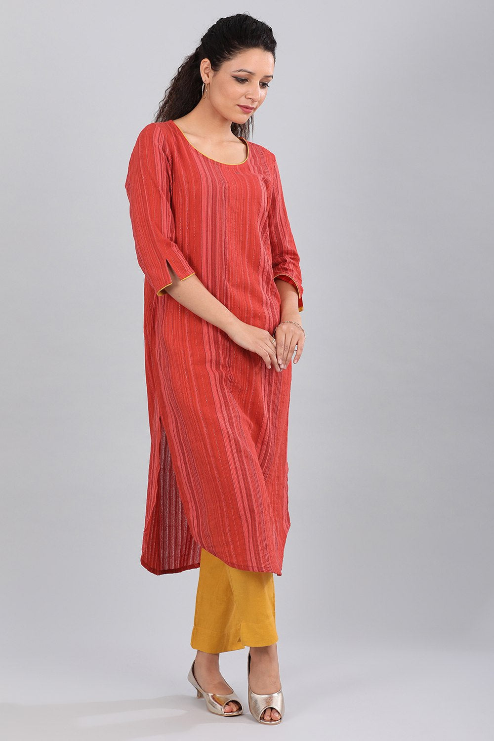 Red Round Neck Striped kurta