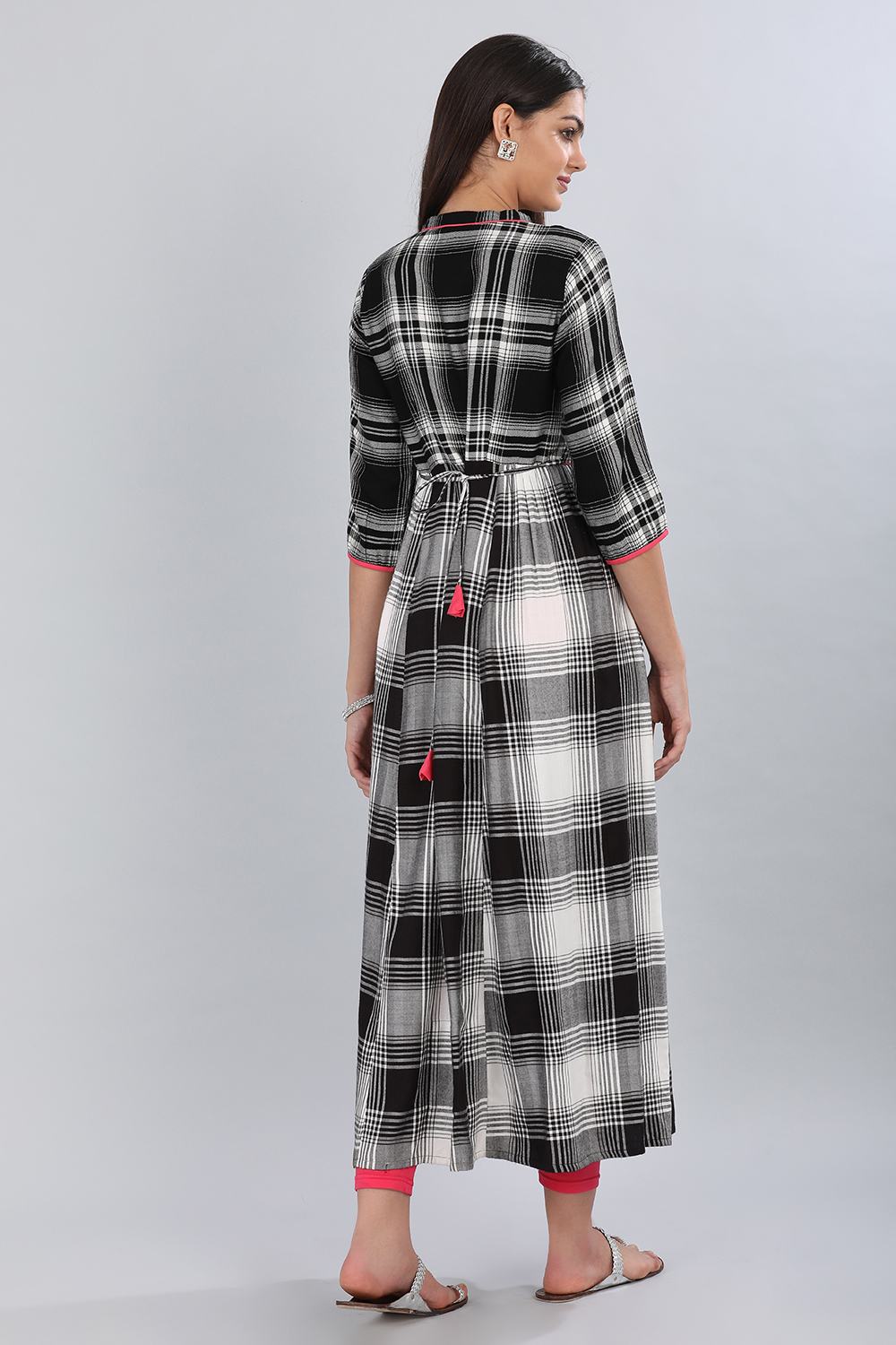 Black Mandarin Neck Checkered kurta