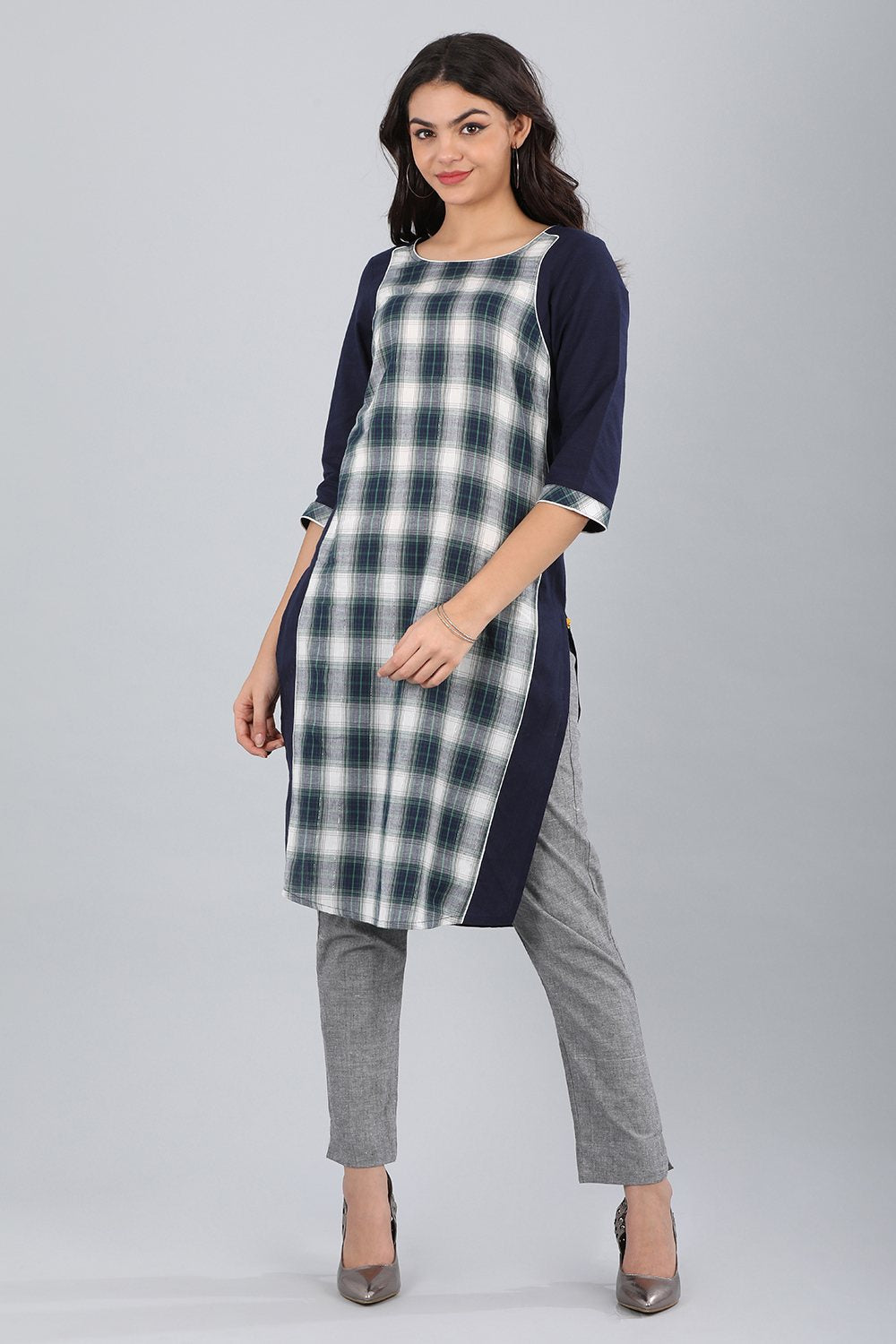 Blue Round Neck Checkered kurta - XS