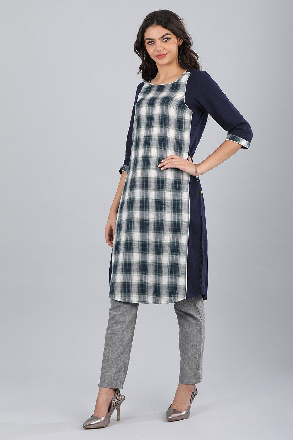 Blue Round Neck Checkered kurta