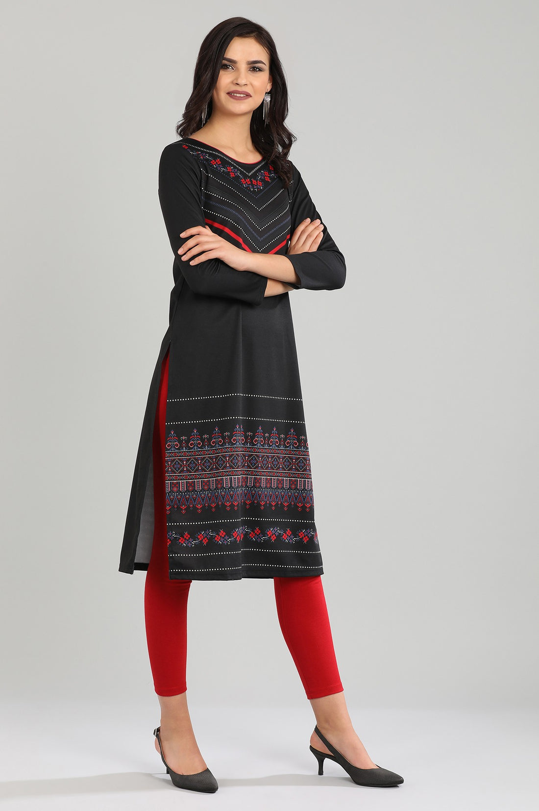 Black Round Neck Yarn-dyed kurta