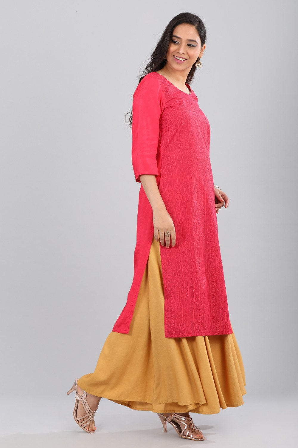 Pink Round Neck Printed kurta