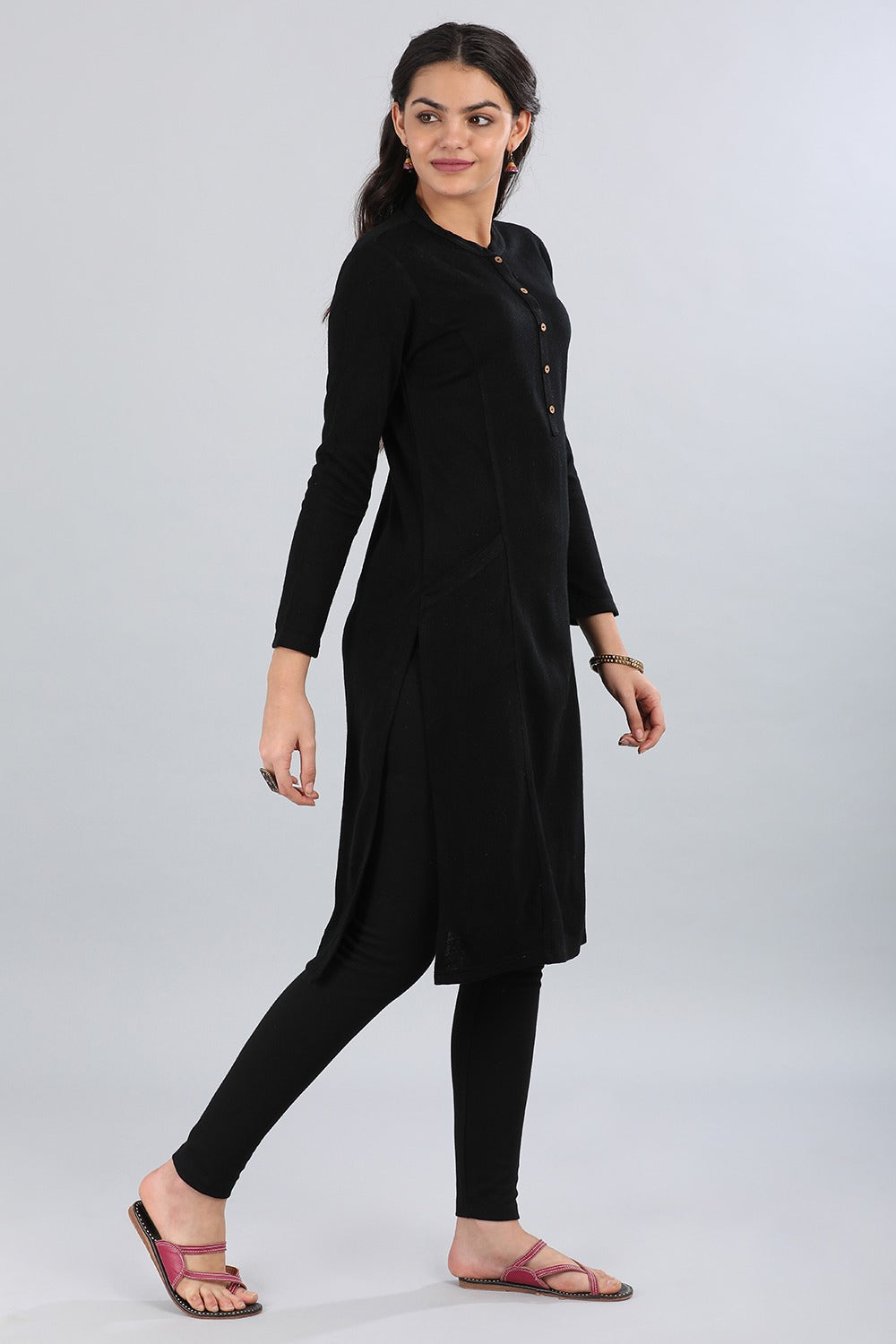 Black Mandarin Neck Yarn-dyed Winter kurta