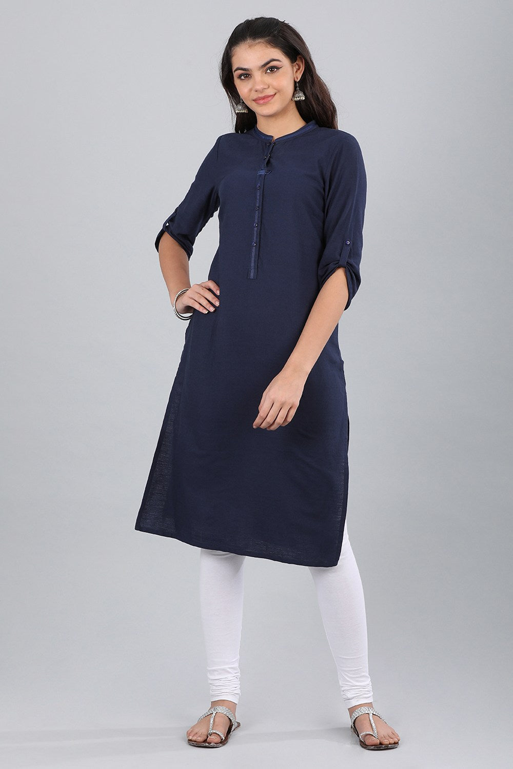 Blue Solid Mandarin Neck kurta