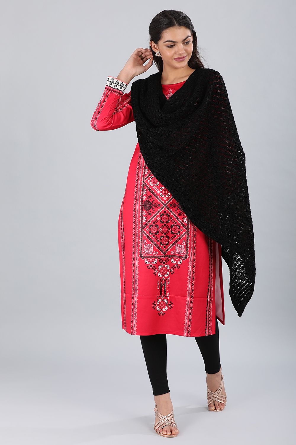 Black Yarn-dyed Shawl