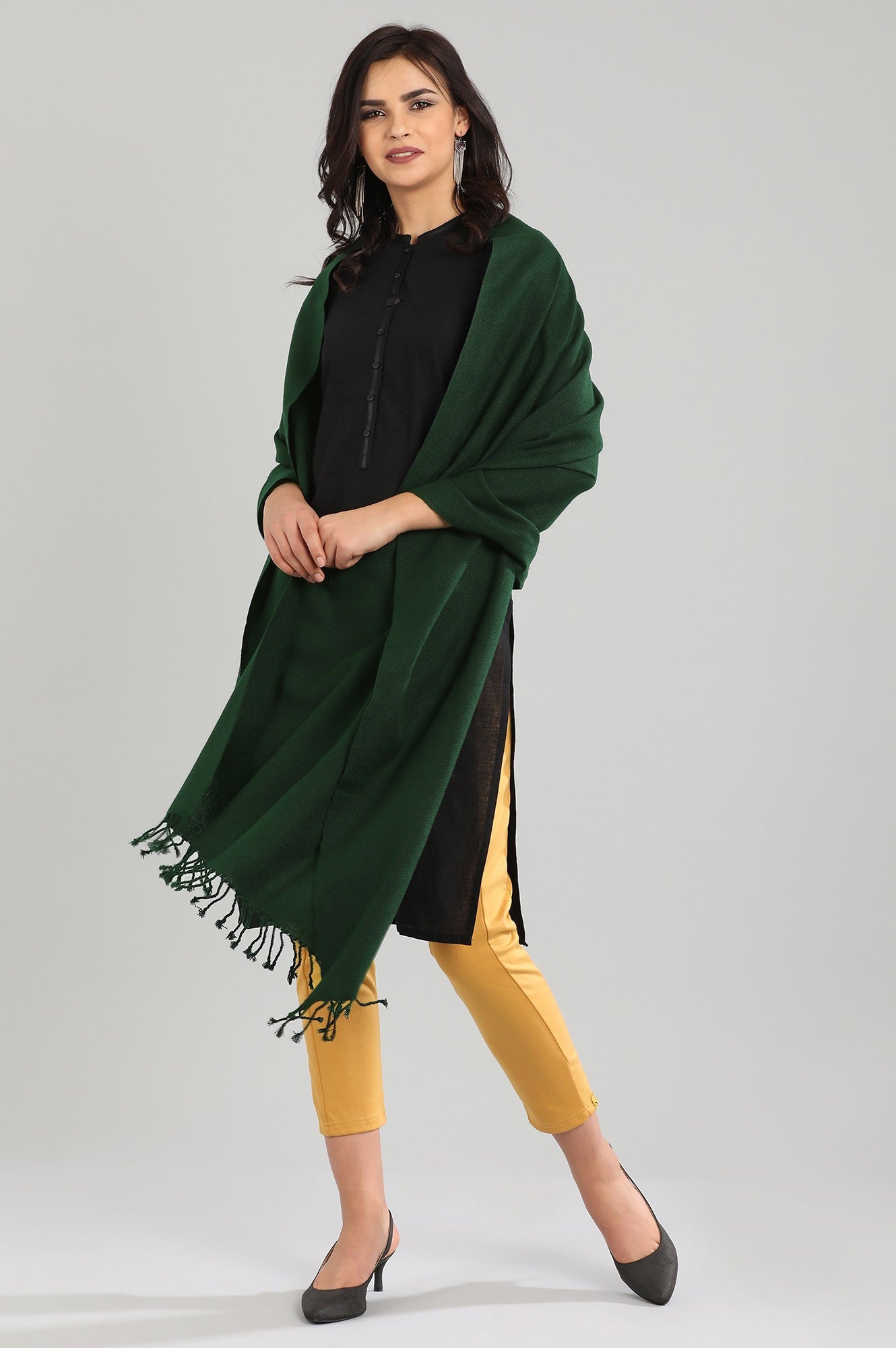 Green yarn-dyed Shawl