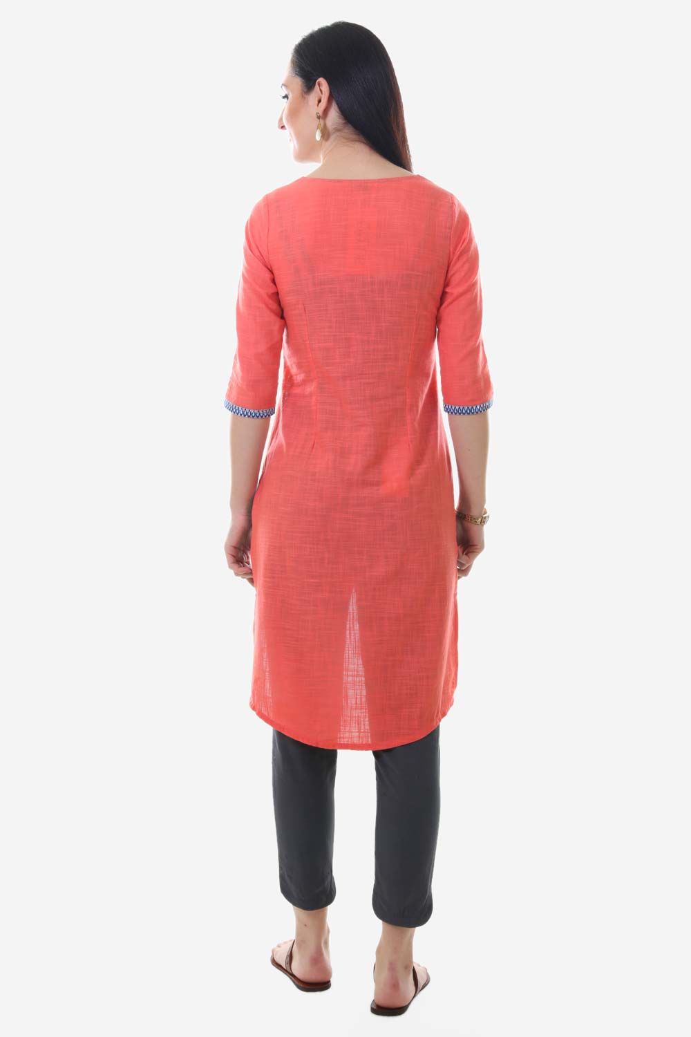 Pink &amp; White Printed Round Neck kurta