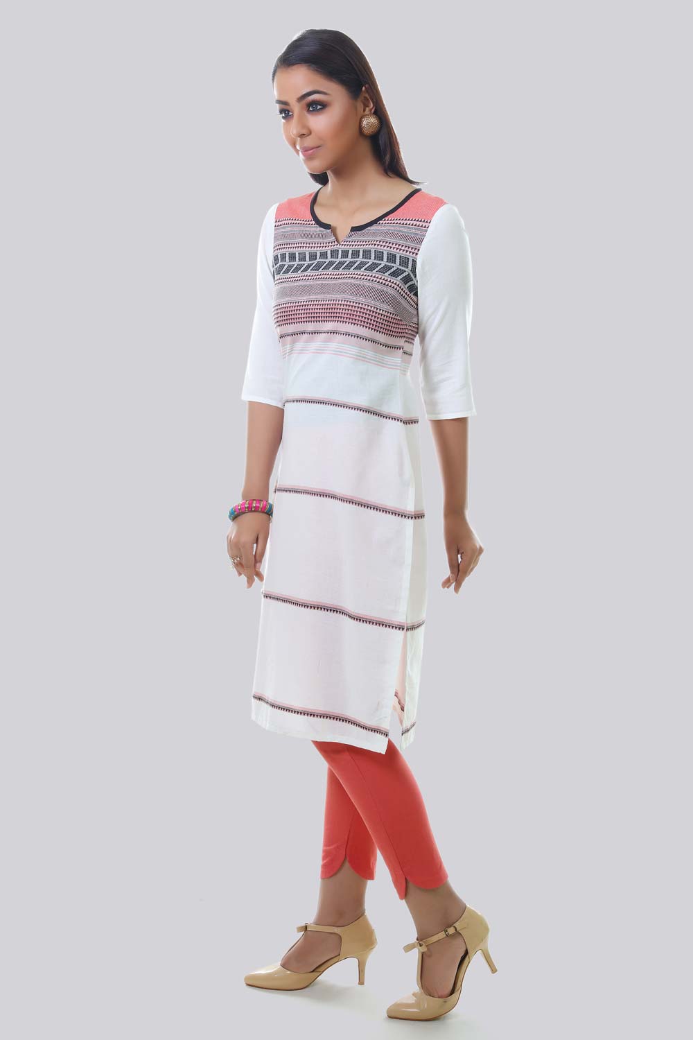 White Round Neck Printed kurta