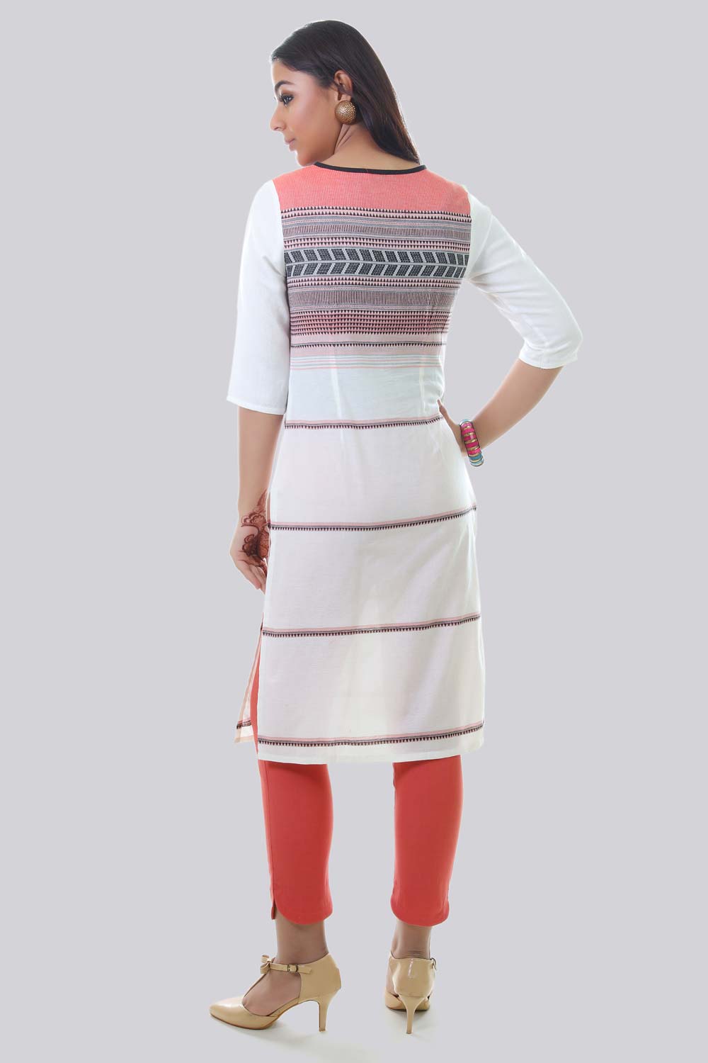 White Round Neck Printed kurta