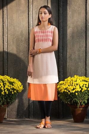 Cream &amp; Pink Round Neck Printed kurta