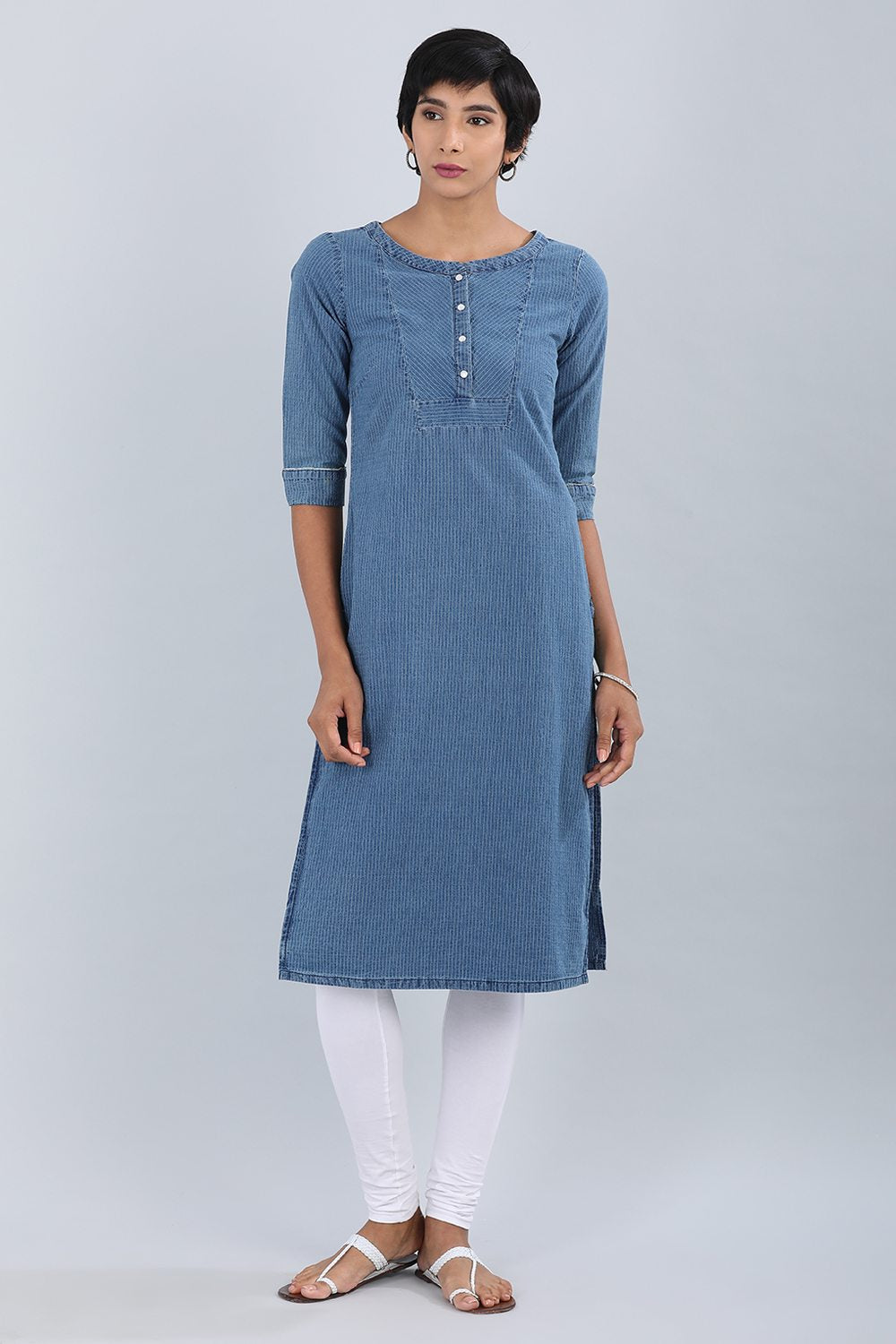 Blue Round Neck Solid kurta