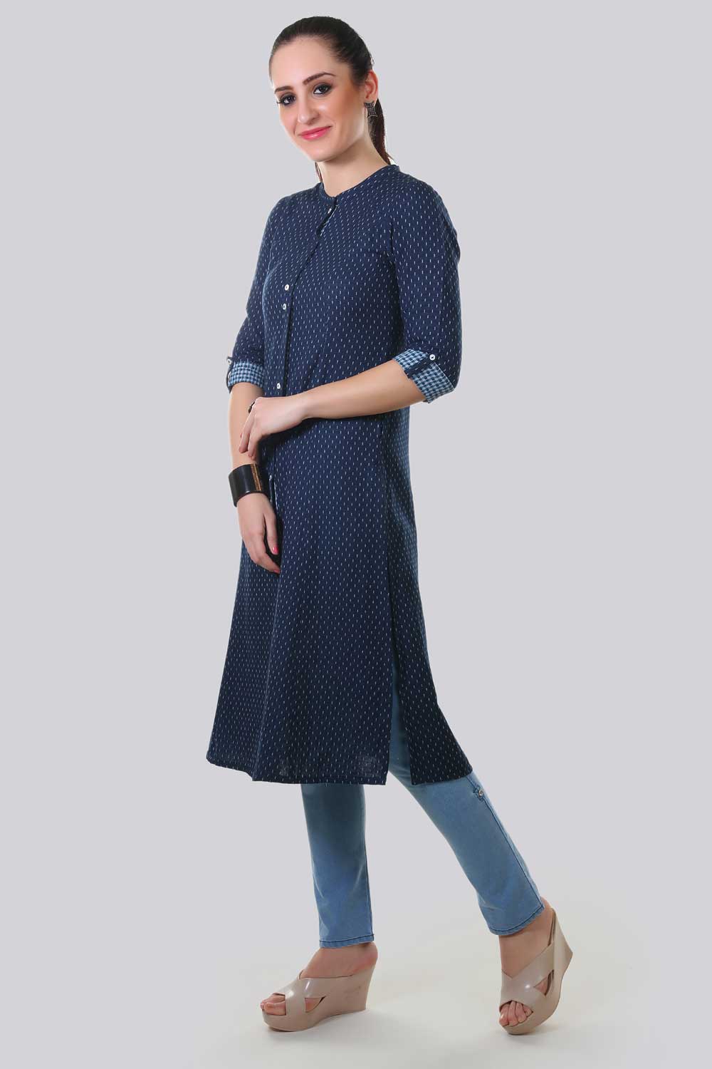 Blue Mandarin Neck Printed kurta